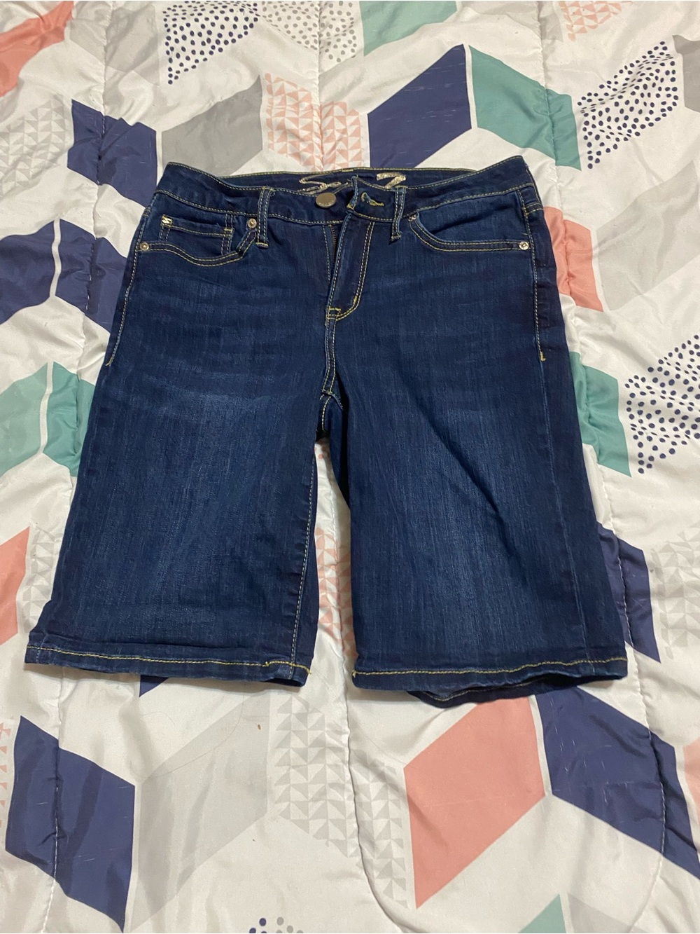 Women’s Dark Blue Denim Jorts seven7